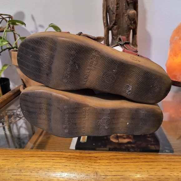 Vintage 1970s Famolare Sandals Wavy Wedge Sandal Get There Burnt Orange 6.5 M - Picture 9 of 9